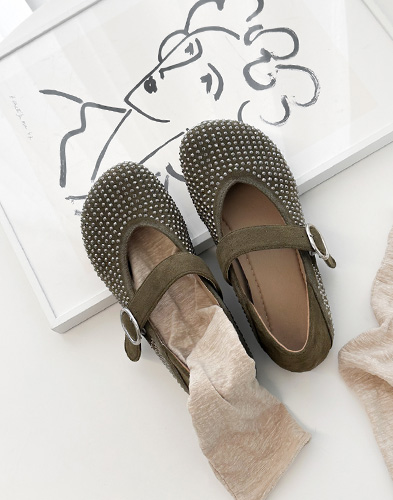 브릴리아 로퍼 1cm (822C12)