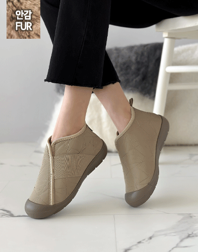 깔끔한 디자인의 워킹화 데일리 운동에 딱! (상품번호: KM-3378)