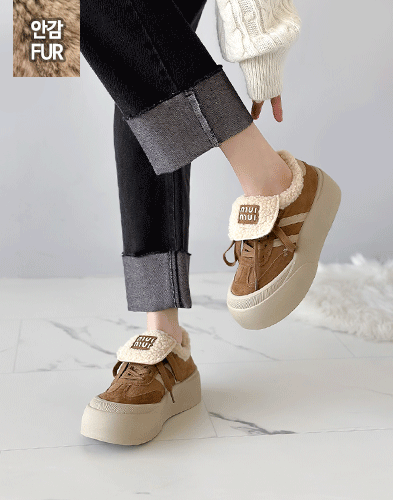 깔끔한 코리아 무드 러닝 스니커즈 데일리 스포츠 감성 (상품번호: KS-7124)