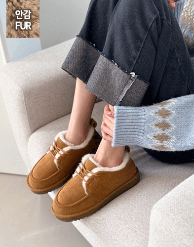 트렌디한 두툼 플랫폼 스니커즈 다리가 길어 보이는 핏 (상품번호: HK-5591)