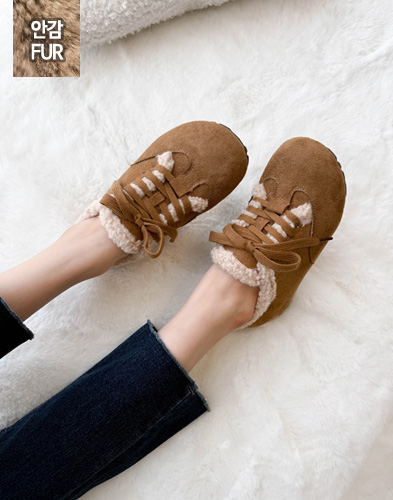 트렌디한 두툼 플랫폼 스니커즈 다리가 길어 보이는 핏 (상품번호: HK-5591)